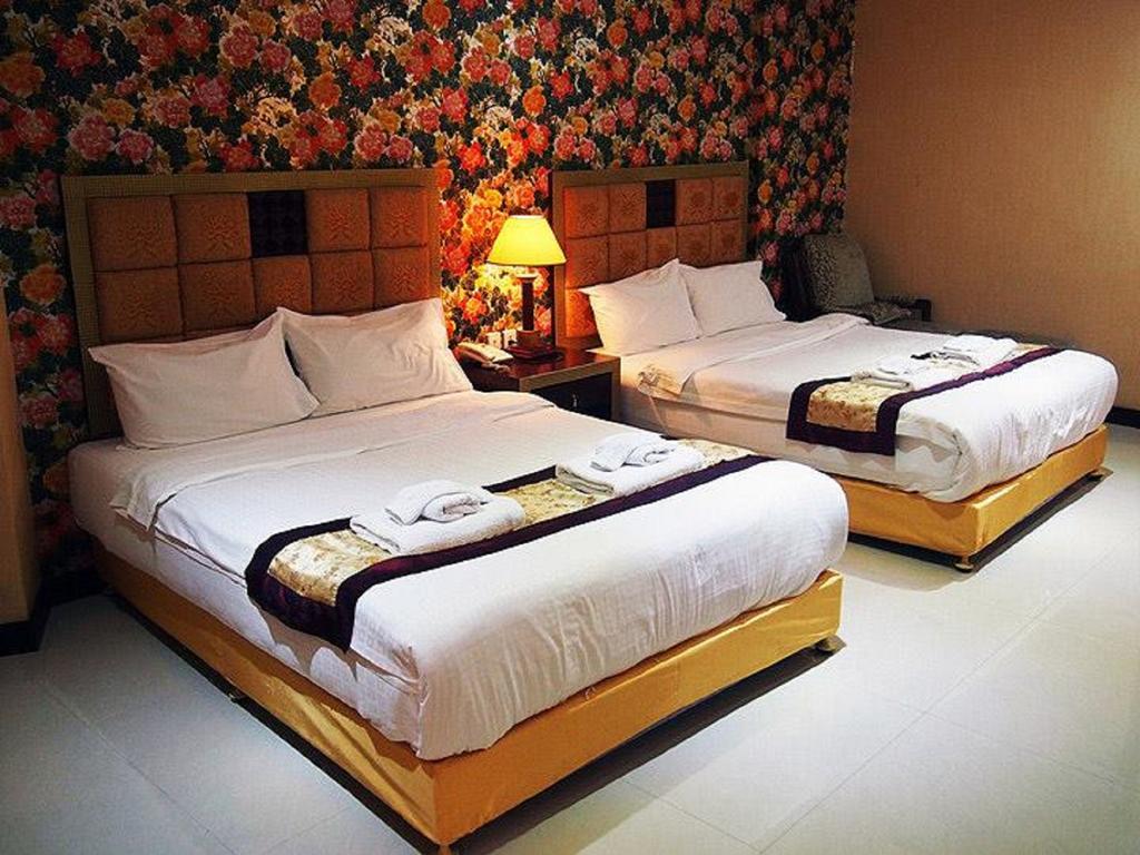 The Privi Suites Pattaya Buitenkant foto