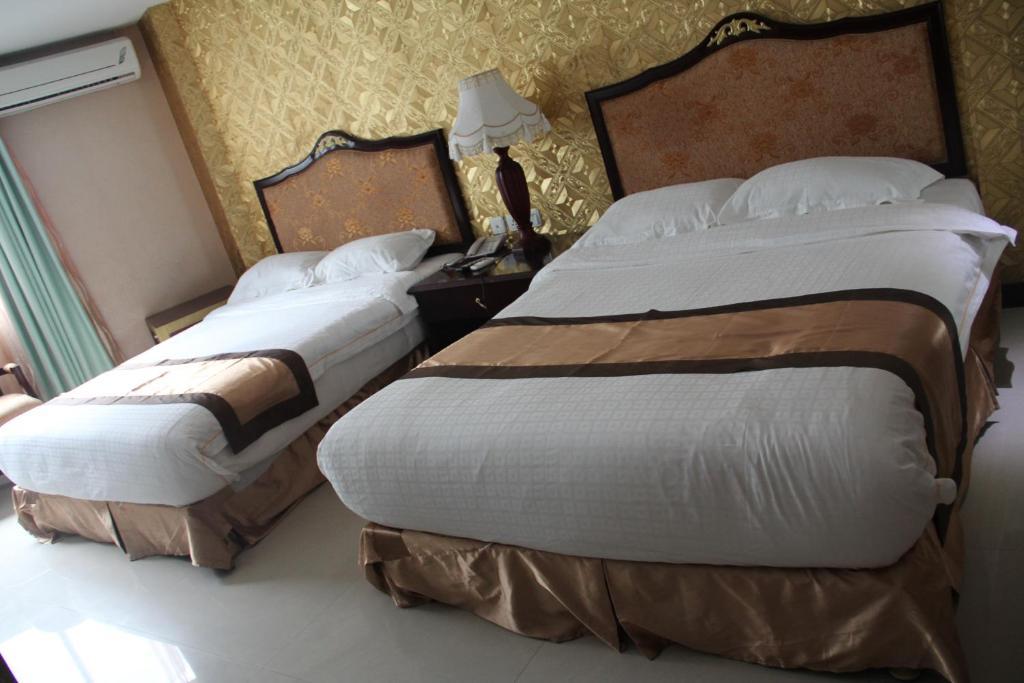 The Privi Suites Pattaya Buitenkant foto