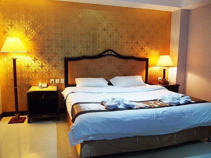 The Privi Suites Pattaya Buitenkant foto